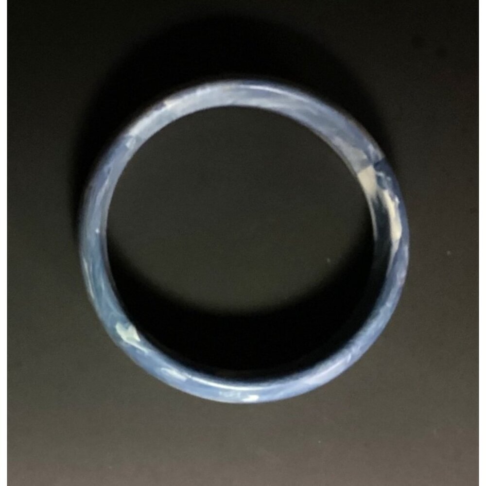 Vintage Marbled Denim Blue and White Lucite Bangle Bracelet Mod - Picture 6 of 6